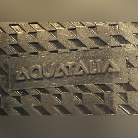 Aquatalia Glossy Black Patent Heeled Boots - Picture 6 of 7